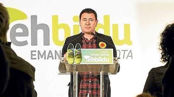 EH Bildu se desmarca de Podemos y dice que no apoyará un gobierno «contra el PNV»