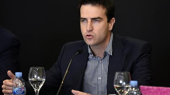 Gorka Maneiro presenta su candidatura para dirigir UPyD y «abrirlo a los afiliados»