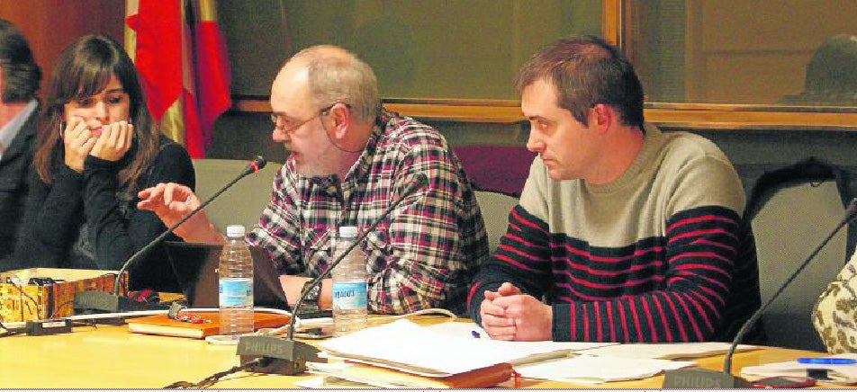 Llodio vuelve a vivir un pleno cargado de tensión