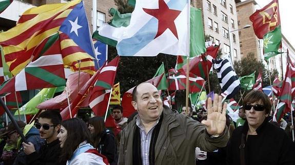 Barrena reclama la independencia «para conseguir la justicia social para todos los vascos»