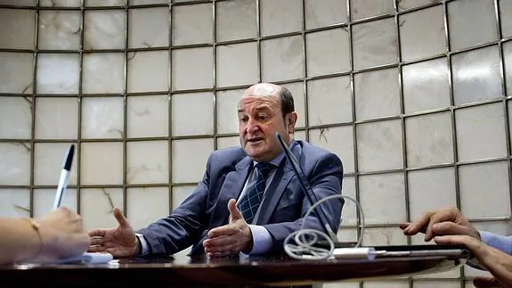 La decepción de Ortuzar con Otegi: «Le esperaba más evolucionado tras salir de la cárcel»