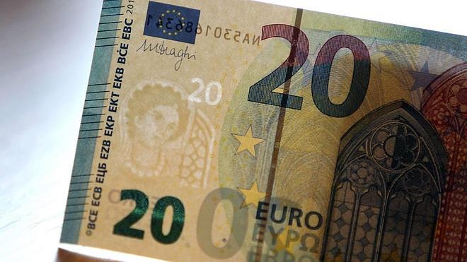 Hacienda investiga otra lista de españoles con 6.600 millones en cuentas suizas