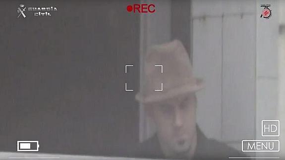 La Guardia Civil difunde imágenes inéditas de 'Txeroki' para celebrar sus éxitos ante ETA