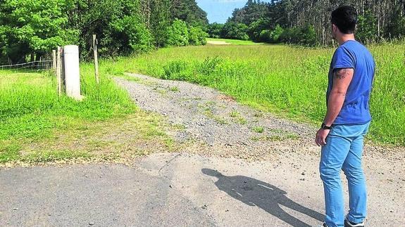 «La rueda del tractor le aplastaba las piernas, lo levanté a pulso como pude»