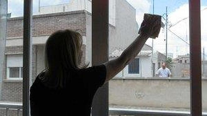 El 24% de la afiliación extranjera en Euskadi es empleada de hogar, el doble que en España