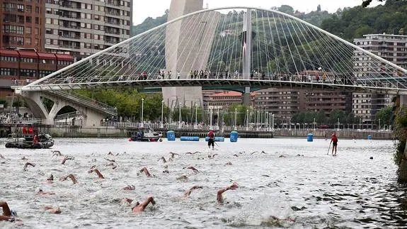 La travesía a nado del Club Deportivo Bilbao se celebrará en septiembre