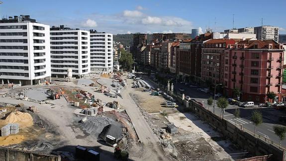 Bilbao Ría 2000 firma la venta por 31,4 millones de una parcela en Garellano un año después de su adjudicación