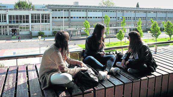 Ascienden a siete los jóvenes afectados por el brote de tuberculosis en la UPV