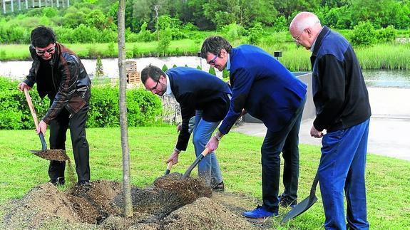 Cálido homenaje a los impulsores del Anillo Verde