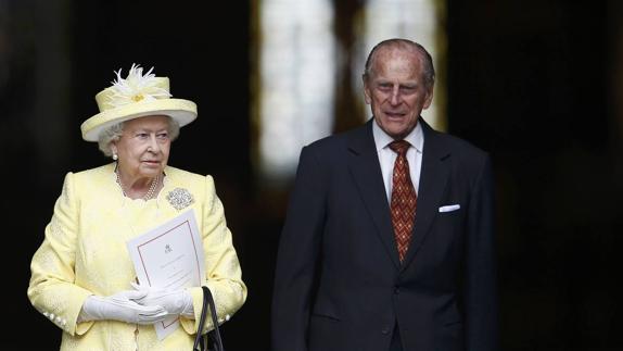 La Reina Isabel y su marido celebran sus cumpleaños