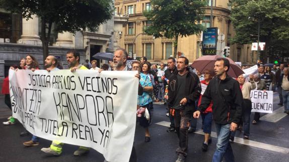«Han amenazado de muerte a vecinos. Basta ya»