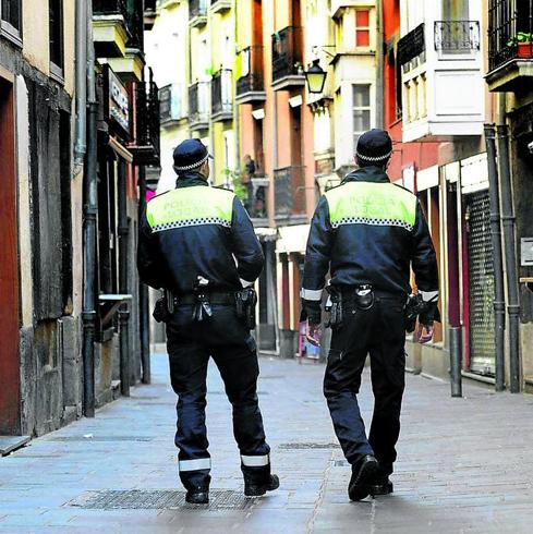 Seguridad Ciudadana admite por primera vez que la Policía Local necesita 40 nuevos agentes