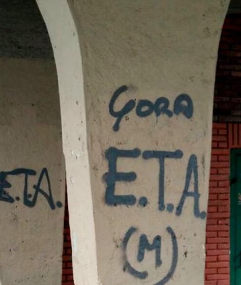 El PP denuncia pintadas a favor de ETA en las fiestas de Santutxu