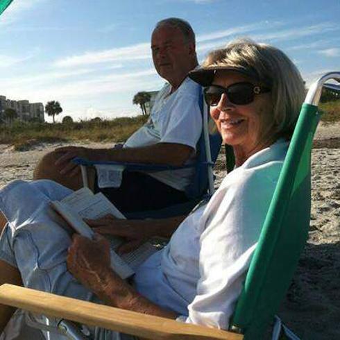 Un policía mata accidentalmente a una mujer durante una demostración de tiro en Florida