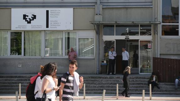 EHU munduko 500 unibertsitate onenen artean bosgarren urtez jarraian