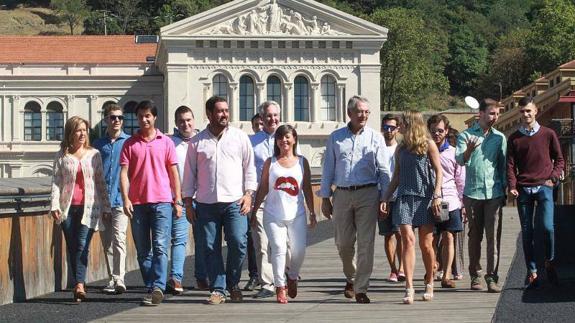 Damborenea: «El PNV está ejerciendo de perro del hortelano en Madrid»