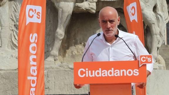 C's ataca al PNV: «Es la fábrica de puertas giratorias en Euskadi»