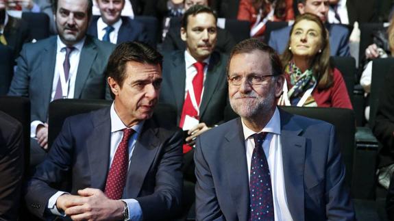 Rajoy obvia a Soria en su reaparición tras la polémica por el Banco Mundial