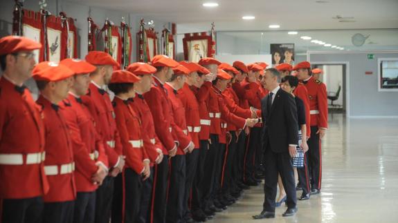 El Gobierno vasco envía a los ertzainas el discurso en el que Urkullu culpa a Rajoy del conflicto de la OPE