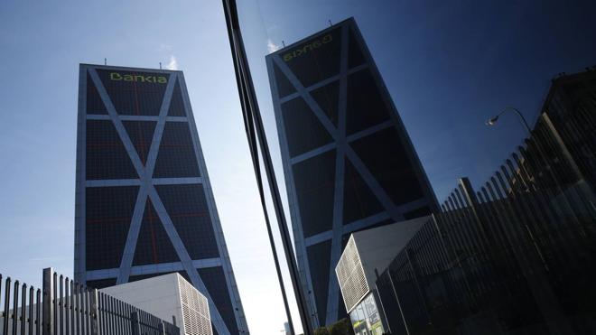 Tarjetas 'black': juicio al exceso más burdo de la banca