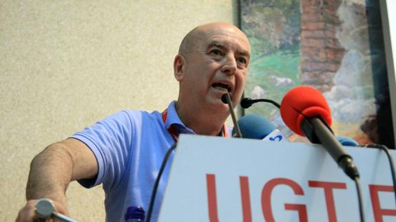 UGT recuerda que las pensiones se pueden pagar en Euskadi «porque nos ayudan»