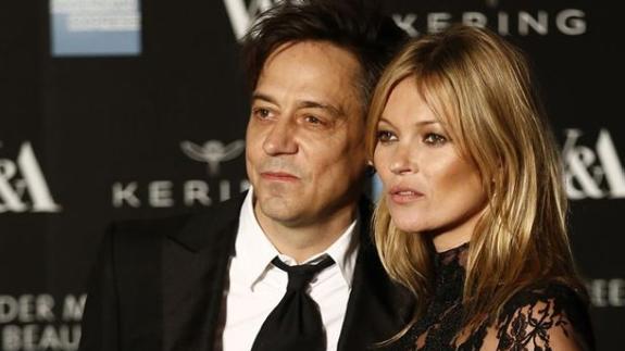 Kate Moss, libre para volver a casarse