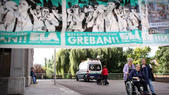 La Diputación recibe 28 quejas por la huelga en las residencias