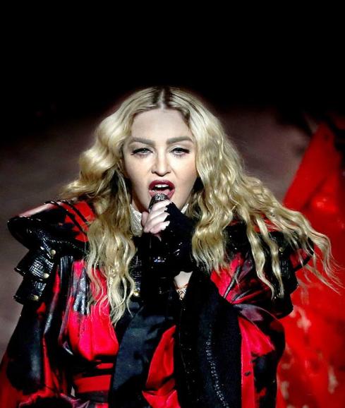 Madonna ofrec sexo oral a quienes voten por Hillary Clinton