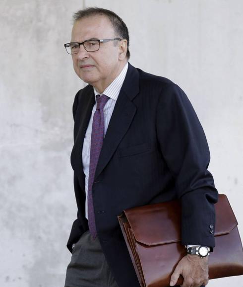 El otro Ramón Espinar, imputado en el 'caso Bankia' por gastar 178.000 euros con las 'black'