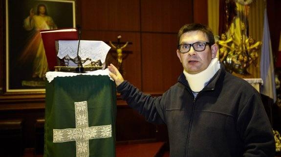 Un párroco de Avilés, agredido en la iglesia por antiguos miembros del coro