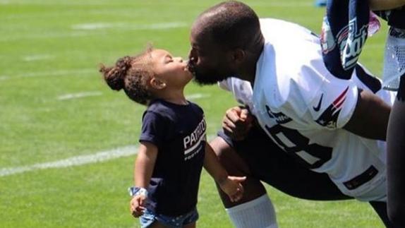 La maravillosa carta de Martellus Bennett a su hija tras la victoria de Donald Trump