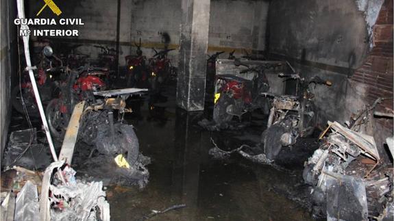 Quema 15 motos del Telepizza en Alicante por despedir a su novia