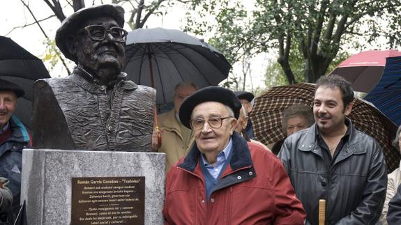 «Es un gran orgullo para mí que nombren a mi padre ‘hijo predilecto’ del pueblo»