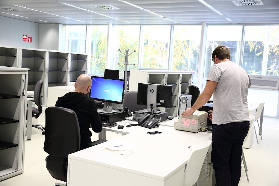 Los nueve empleados del Registro Civil estrenan hoy el nuevo Palacio de Justicia