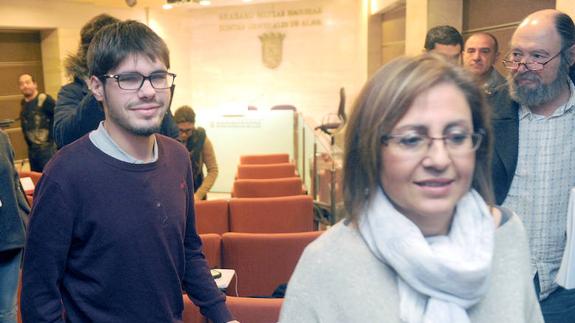 Los críticos de Podemos en Álava retan al partido con un primer 'no' al Presupuesto