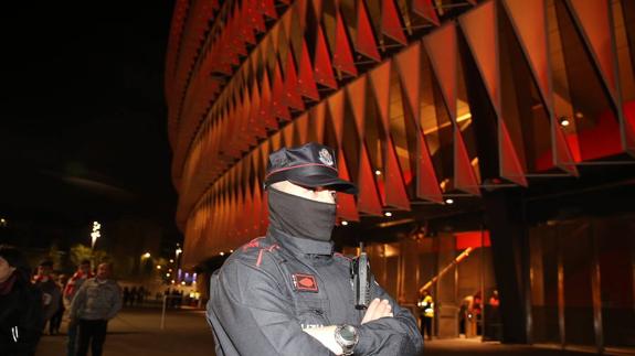 Dispositivo especial de seguridad en el Euskadi - Túnez