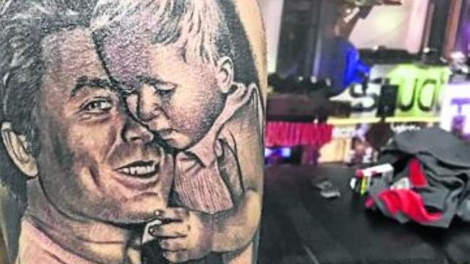 Kiko Rivera inmortaliza a su padre en un nuevo tatuaje en el brazo | El  Correo
