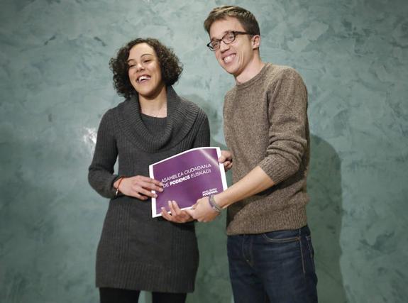 Nagua Alba: «Todos quieren que Pablo Iglesias lidere Podemos»