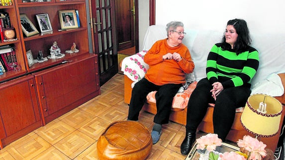 La Diputación busca personas mayores que alojen a universitarios