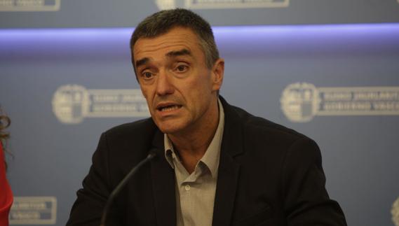 El Gobierno vasco retirará su plan de desarme si es «un problema» para ETA