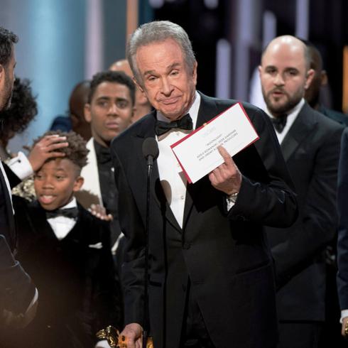 ¿Quién fue el responsable del fallo más clamoroso de la historia de los Oscar?