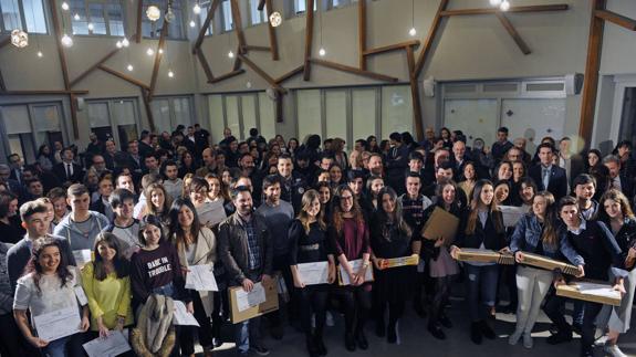 Chavales con proyectos muy adultos