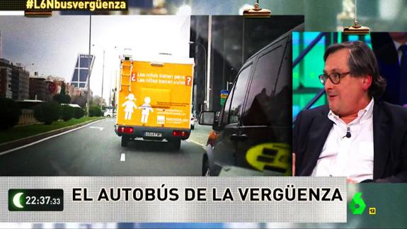 La foto que 'retrata' a Marhuenda tras llamar 'frikis' a Hazte Oír