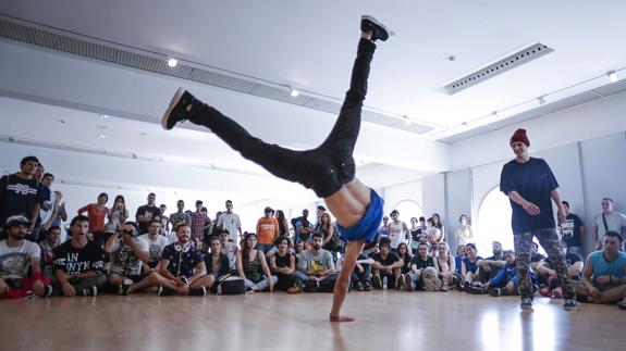 Grafiti, body painting y ‘Freak’ Festival en Gauekoak