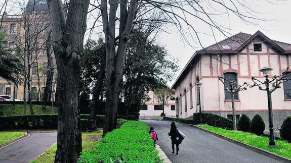 Bilbao negocia la apertura en La Misericordia de un albergue para indigentes