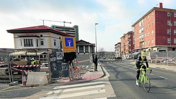 El metro prevé abrir la estación de Urduliz el 10 de abril