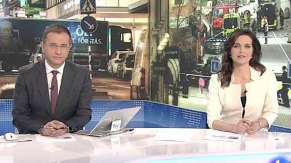 TVE relega la noticia del desarme al minuto 15 del Telediario
