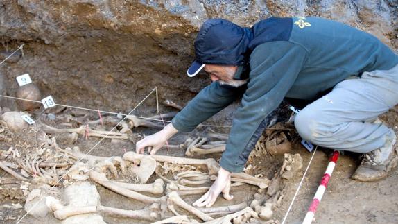 La mayor fosa común alavesa de la Guerra Civil