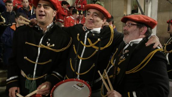 Una tamborrada a cero grados