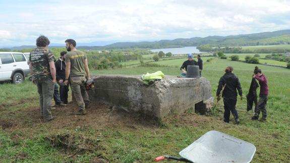 Arqueólogos de la UPV excavarán dos búnkeres de la Guerra Civil en Álava